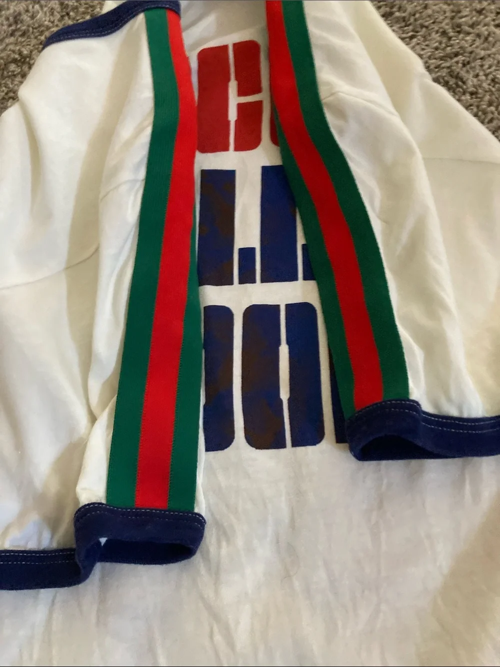 Gucci off white like new
